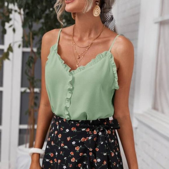 Boho Green frill trim V neck cami top - Picture 3 of 6